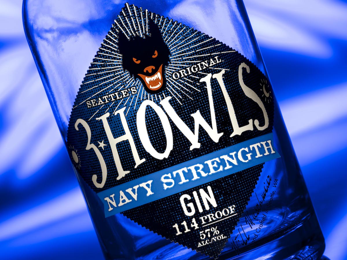 3 Howls Distillery Gin detail